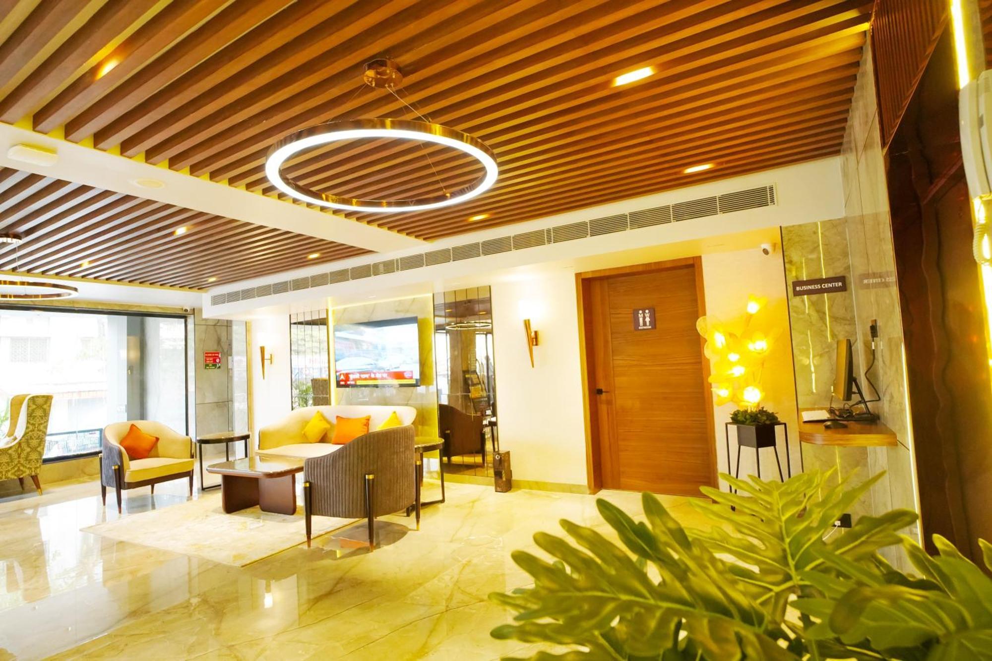 Ishaan Sarovar Portico Deoghar Exteriér fotografie