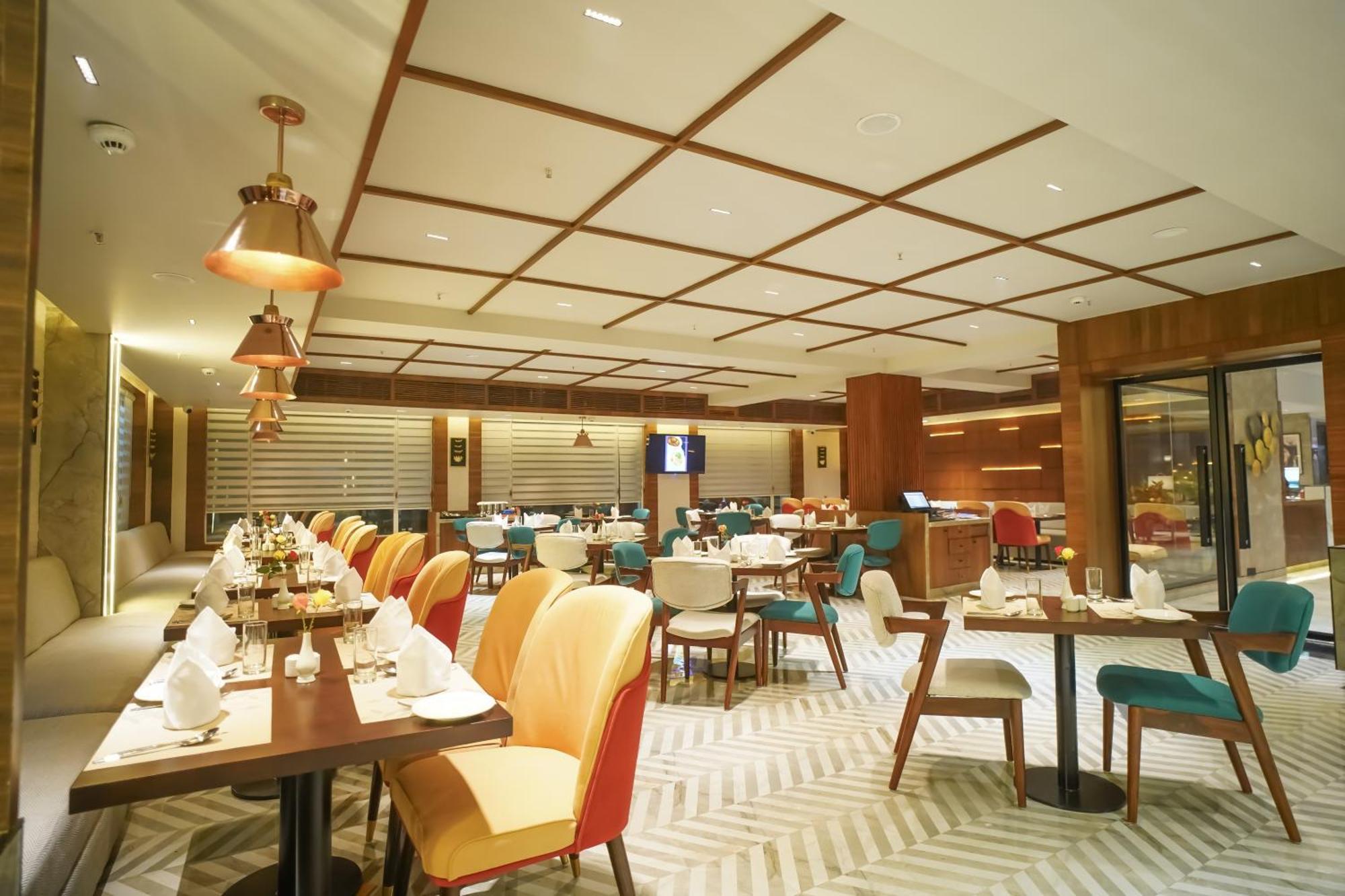 Ishaan Sarovar Portico Deoghar Exteriér fotografie